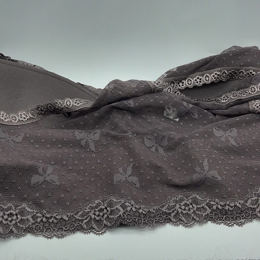 WISHLIST Sheer Bow Dot Lace Bralette - Picture 6 of 10